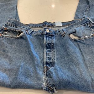 Levi jeans worn used with holes super comfy